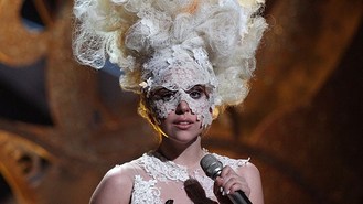 Gaga, ex-assistant settle lawsuit