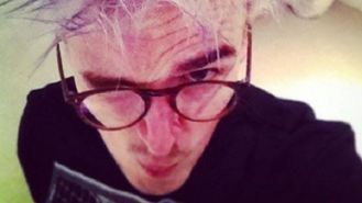 Tom accidentally dyes hair purple