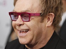 Elton starts three-year Vegas stint