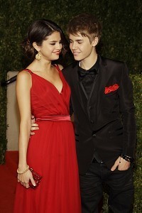 Justin and Selena at Oscars party
