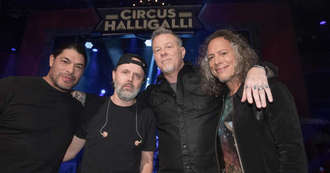 Metallica donates $500,000 to help feed Ukrainian refugees