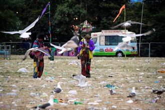 Massive Glastonbury clean-up operation begins after 200,000 people descended on festival