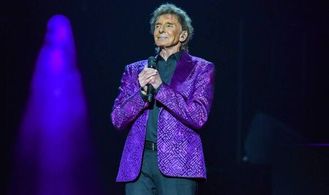 'The chance of a lifetime' - Barry Manilow axes community choir last minute