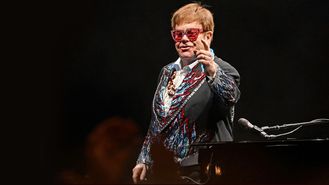 Elton John hails contemporary female rock artists: "Apart from Sam Fender, none of the boys are doing it"