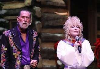 Dolly Parton shares tribute after brother Randy dies aged 67