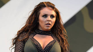 Jesy Nelson takes in Paris with new man