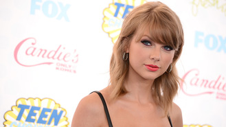 Taylor Swift: 1989 review – leagues ahead of the teen-pop competition