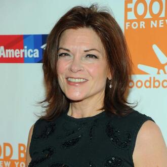 Rosanne Cash Postpones Shows Due to Medical Emergency