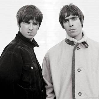 Oasis Desk Tapes Archive Heads to Auction